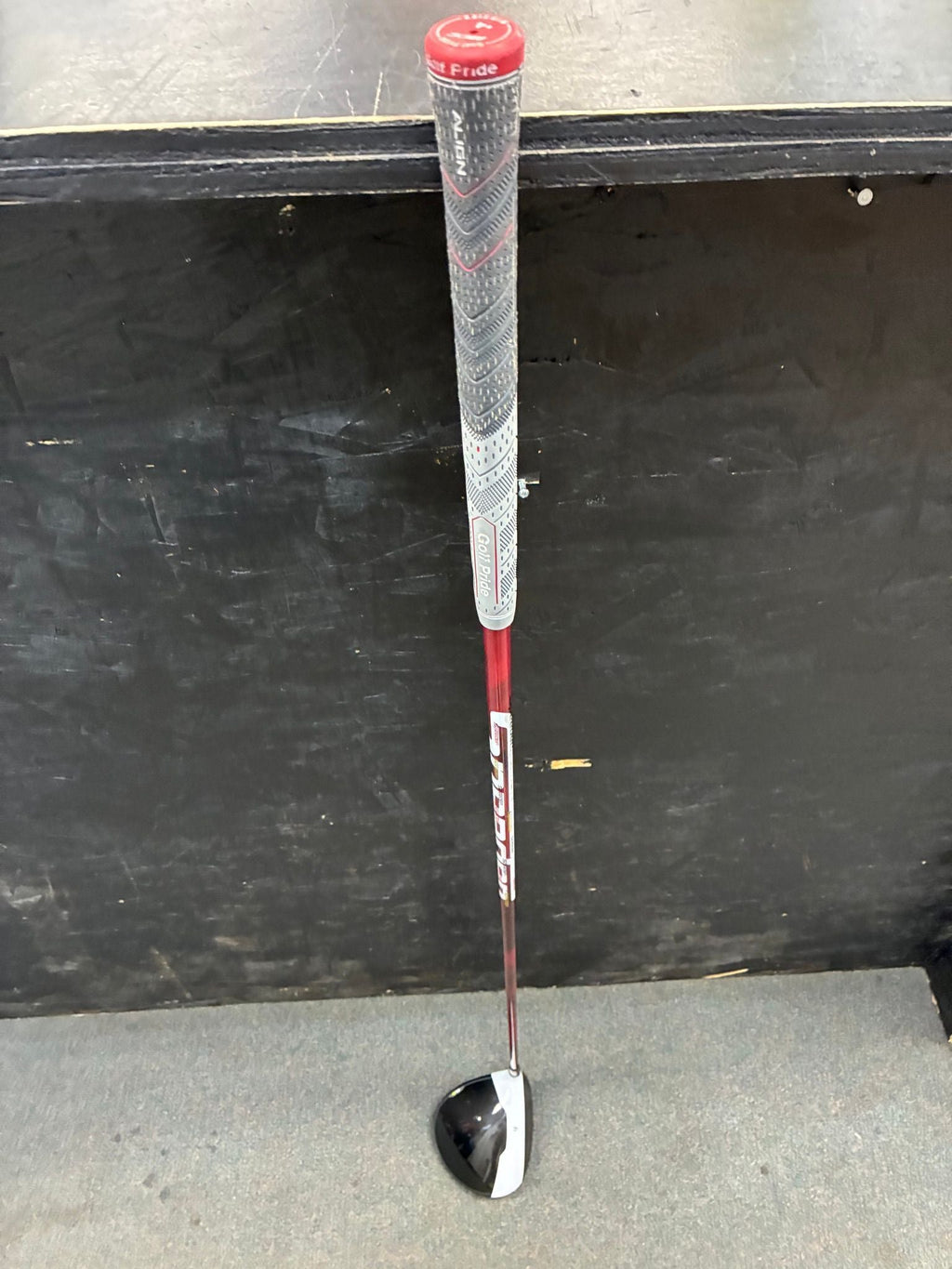 TaylorMade M2 Driver Right Hand 10.5° Stiff Flex (Used)