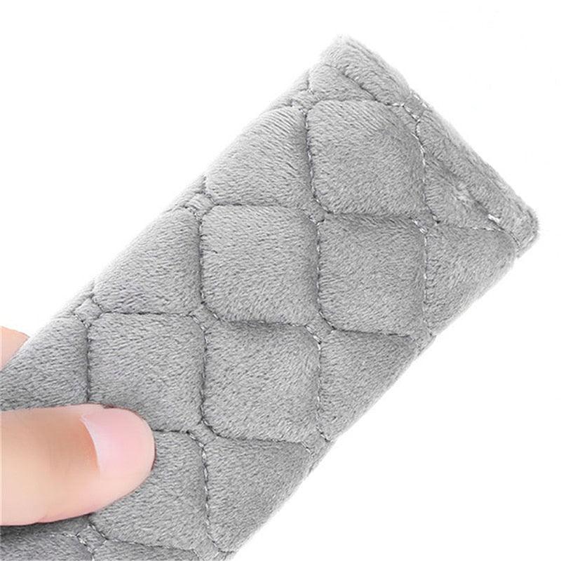 2pcs Seat Belt Covers Fuzzy Seat Belt Pads for Shoulder Soft Comfy Soft Velvet Car Shoulder Pad For Adults Youth Kids Car Truck SUV Airplane Backpack Straps Car Seat Belt Pad Belt Strap Covers for Car - Black Girl Golf