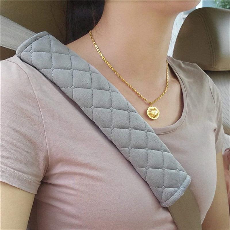 2pcs Seat Belt Covers Fuzzy Seat Belt Pads for Shoulder Soft Comfy Soft Velvet Car Shoulder Pad For Adults Youth Kids Car Truck SUV Airplane Backpack Straps Car Seat Belt Pad Belt Strap Covers for Car - Black Girl Golf