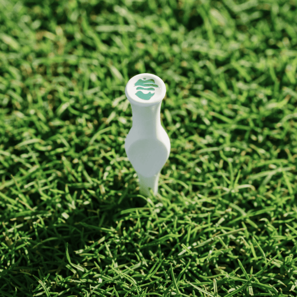 3'' Divot Tee – White – Step Up Golf Tee & Divot Repair Tool - Black Girl Golf