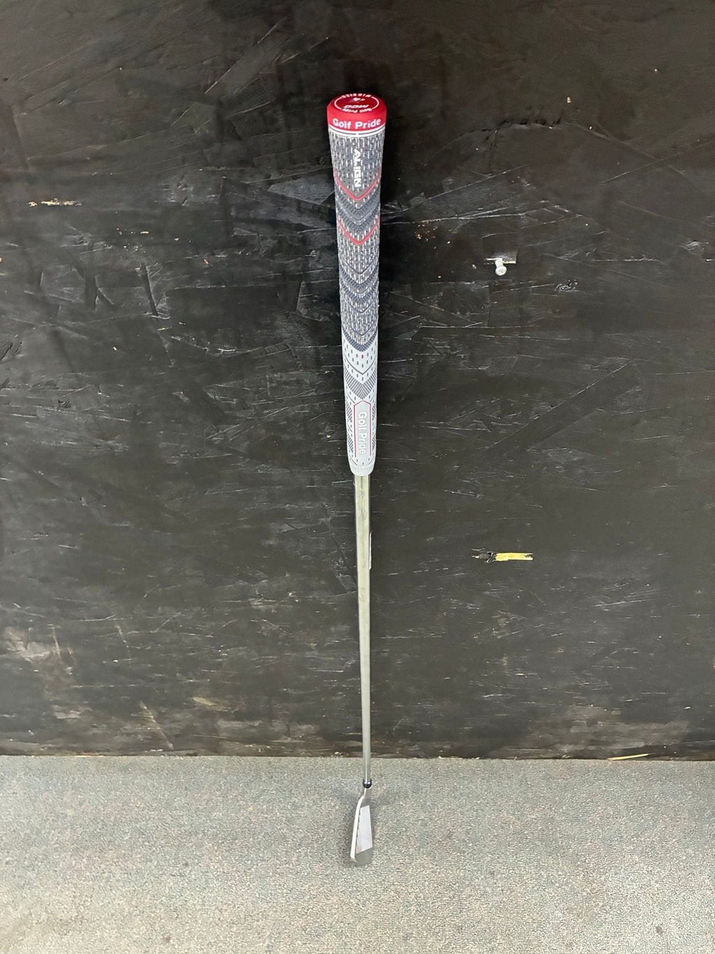 Titleist 716 AP2 Single Iron 7 Iron Right Hand Stiff Flex (Used)