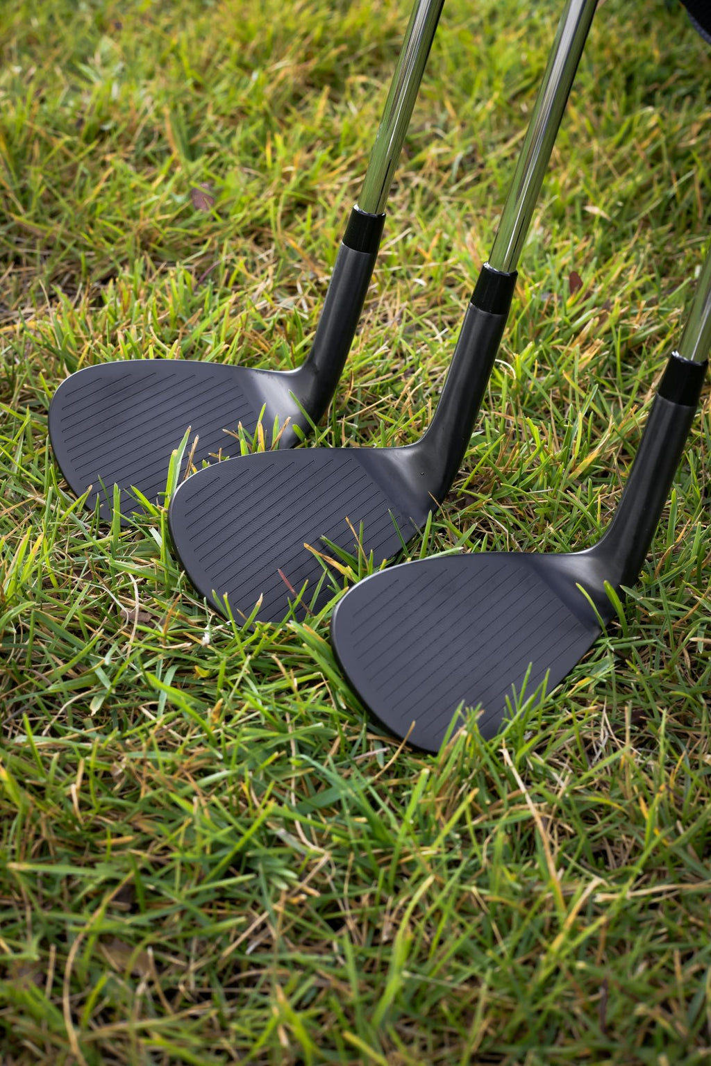 Ase BLACKOUT 3 - Piece Wedge Set (52,56,60) - Black Girl Golf