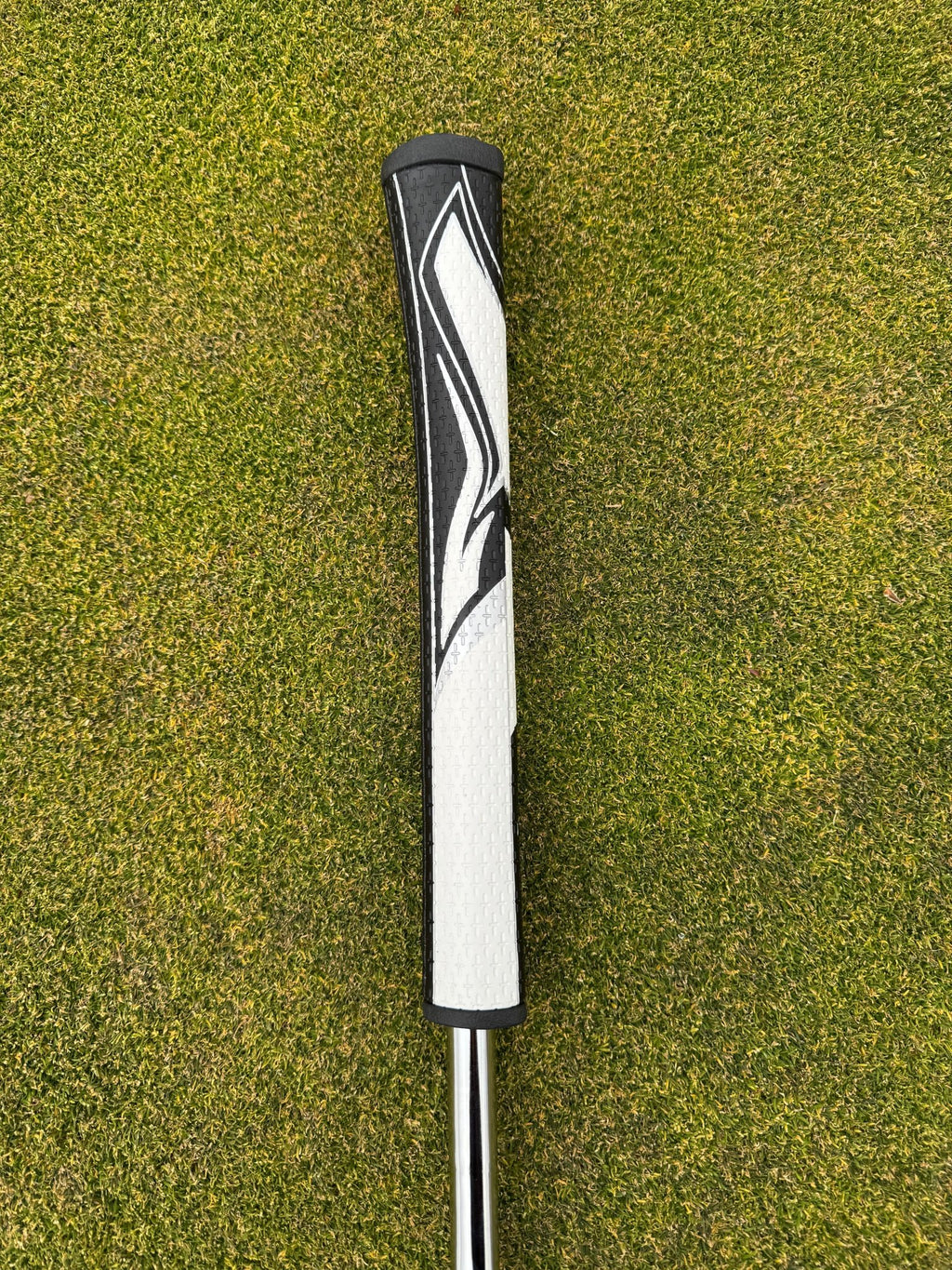 Ase Golf AG1 Blade Putter - Black Girl Golf