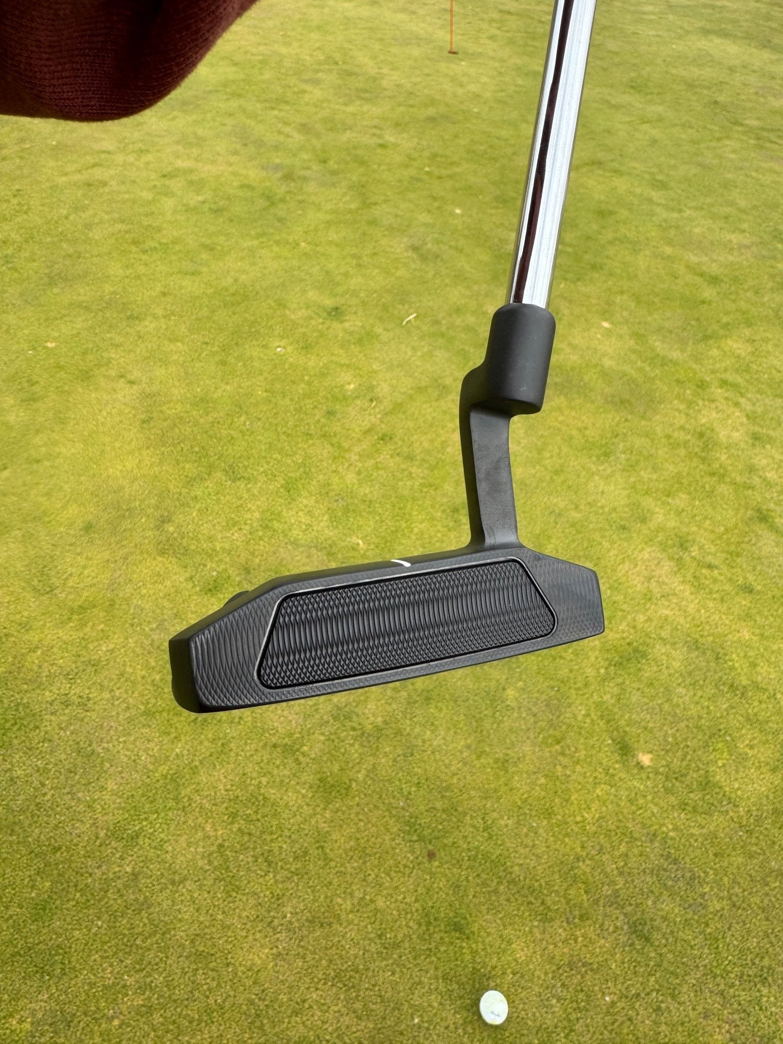 Ase Golf AG2 Mallet Putter - Black Girl Golf