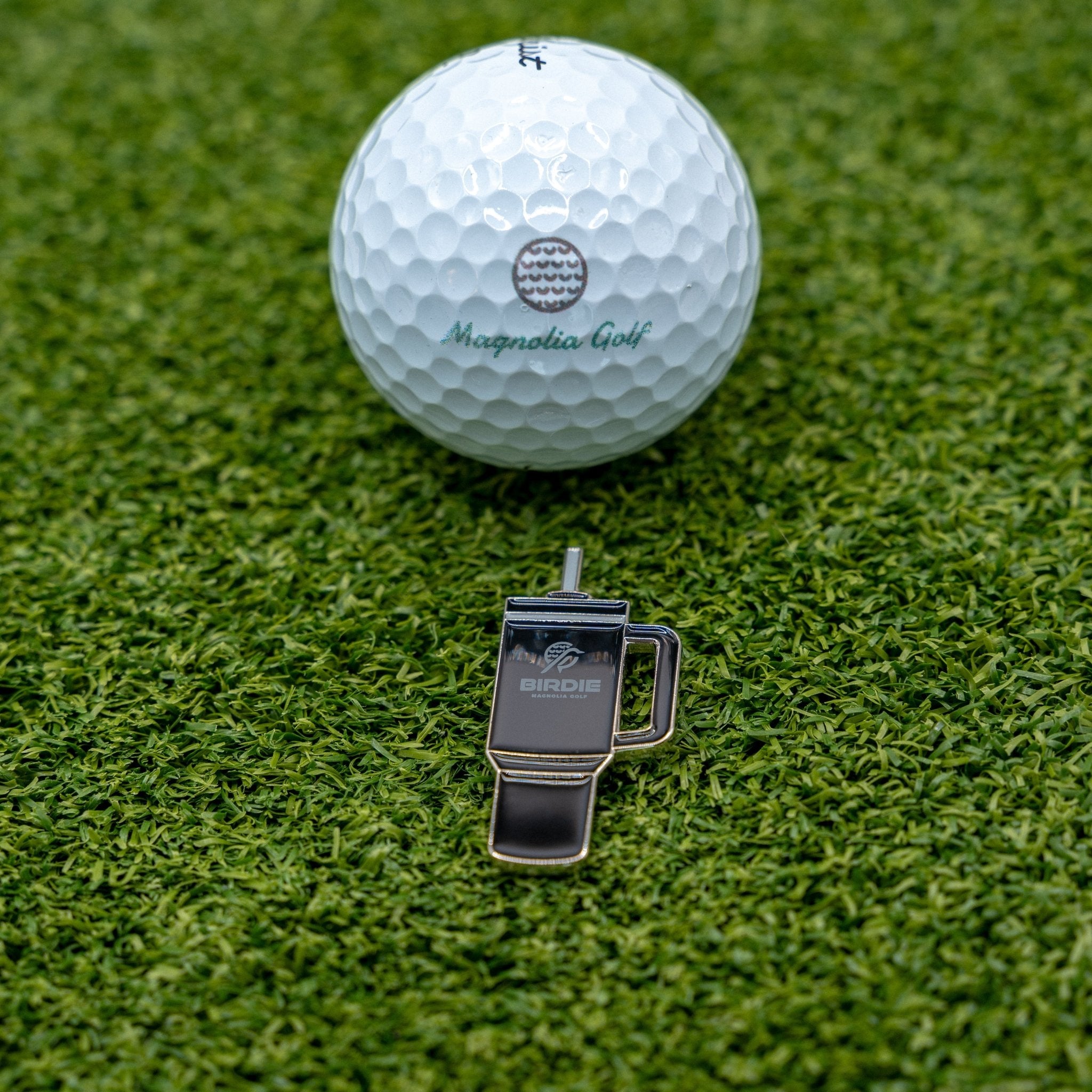 BIRDIE Ball Marker - Black - Black Girl Golf