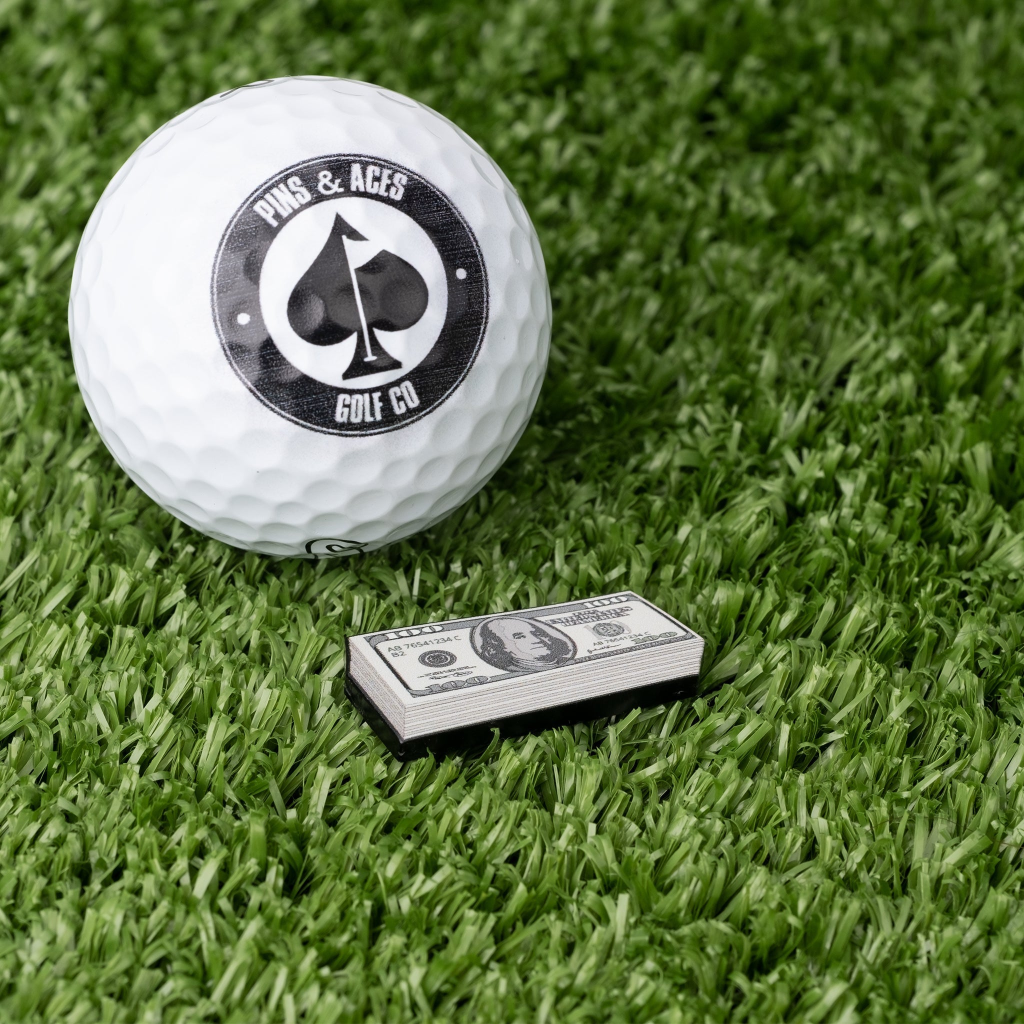 Cash Stack Ball Marker - Black Girl Golf