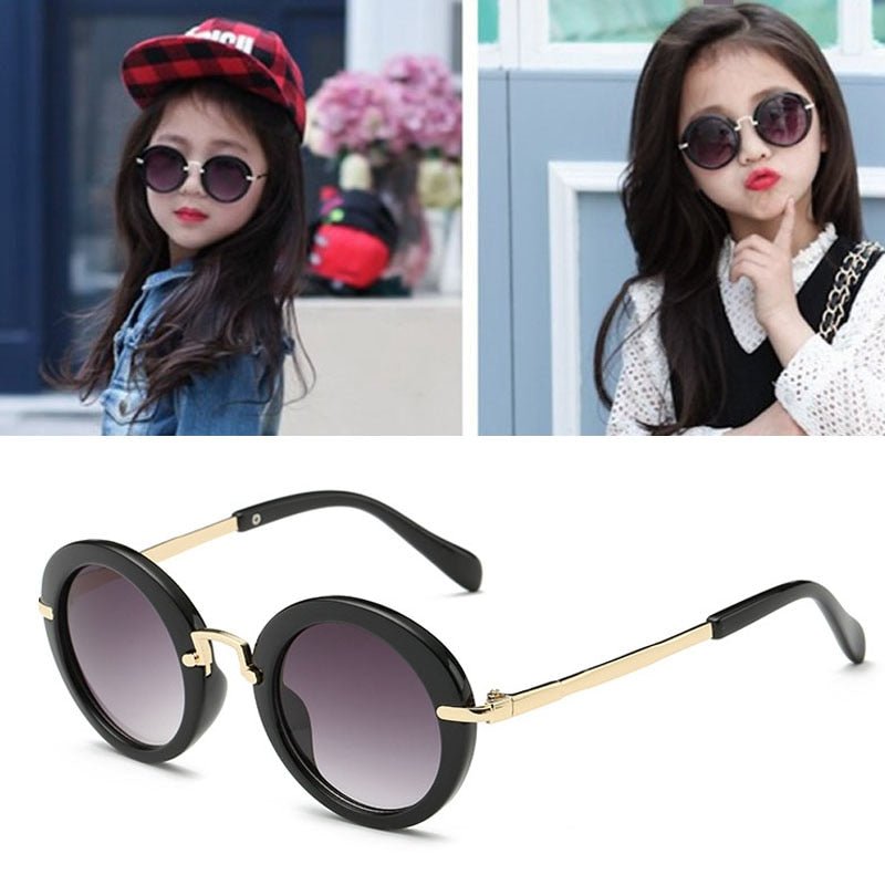 Cute Round Polarized Sunglasses for Kids Girls Boys UV400 Protection Fashionable & Children's Sunglasses New Cute Baby Round Frame & Colorful Sunshade Mirror For Kids - Black Girl Golf