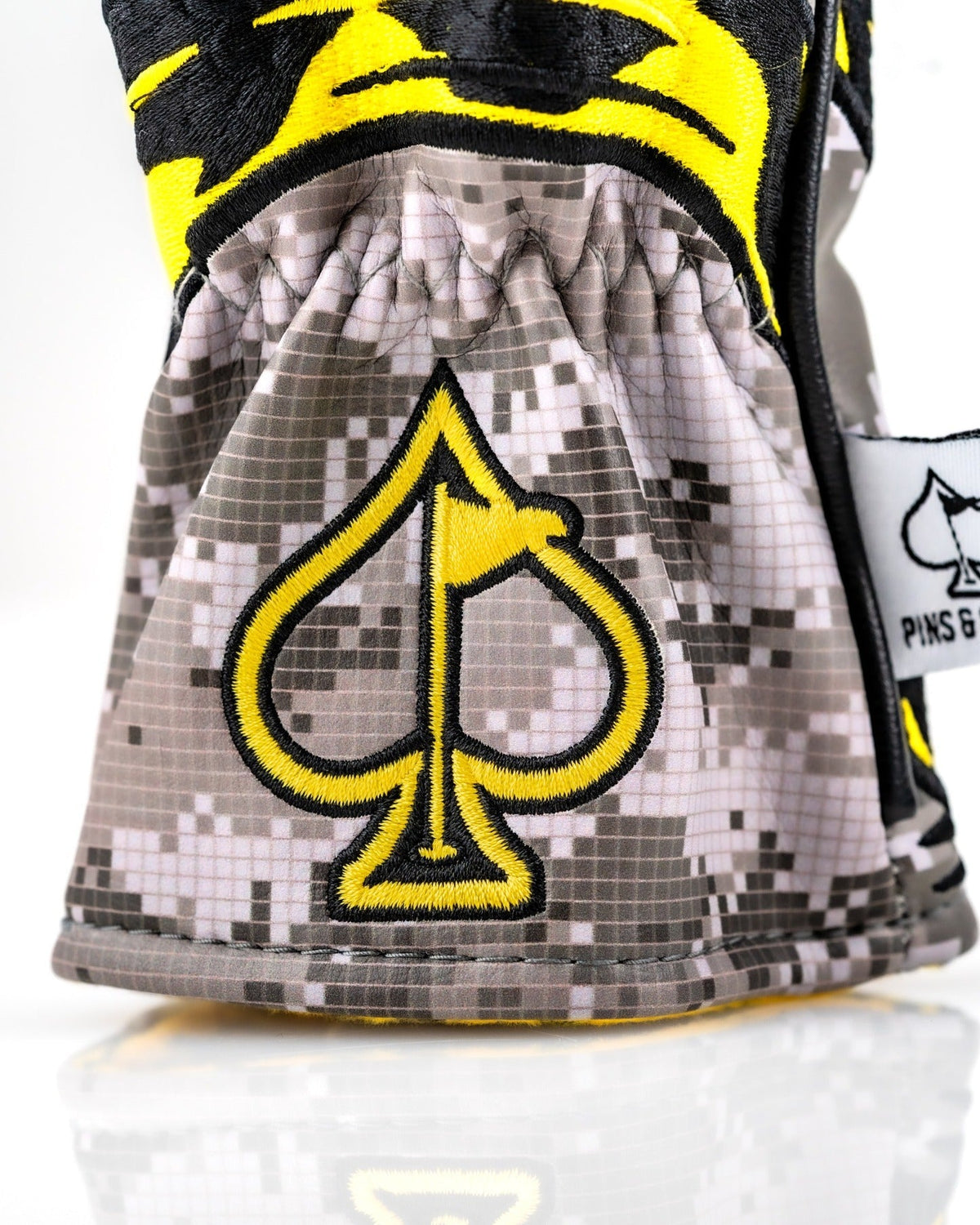 Don't Tread On Me 2.0 - Hybrid Cover - Black Girl Golf