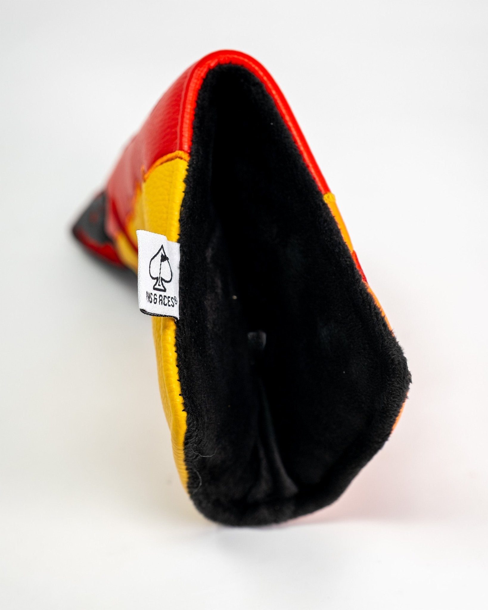 Flamin' Hot Cheaters - Blade Putter Cover - Black Girl Golf