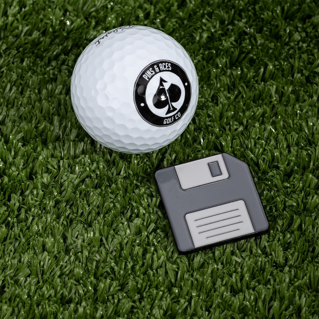 Floppy Disc Ball Marker - Black Girl Golf