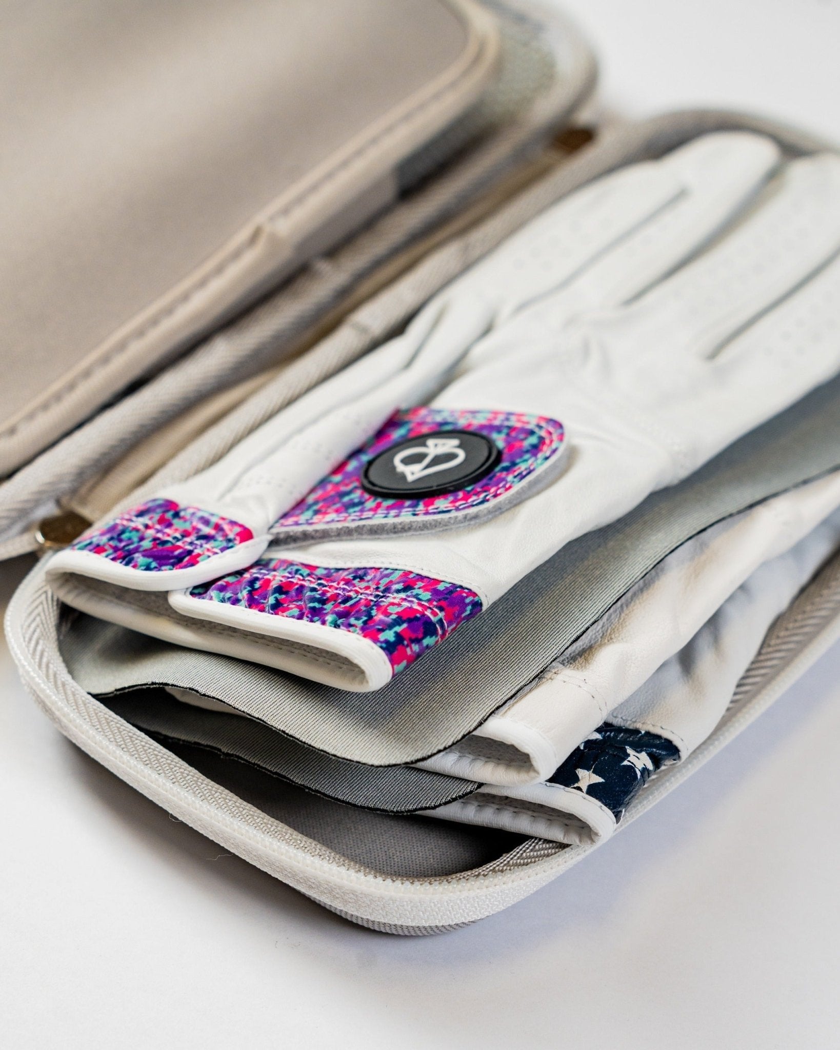 Glove & Accessory Caddie - Gray - Black Girl Golf