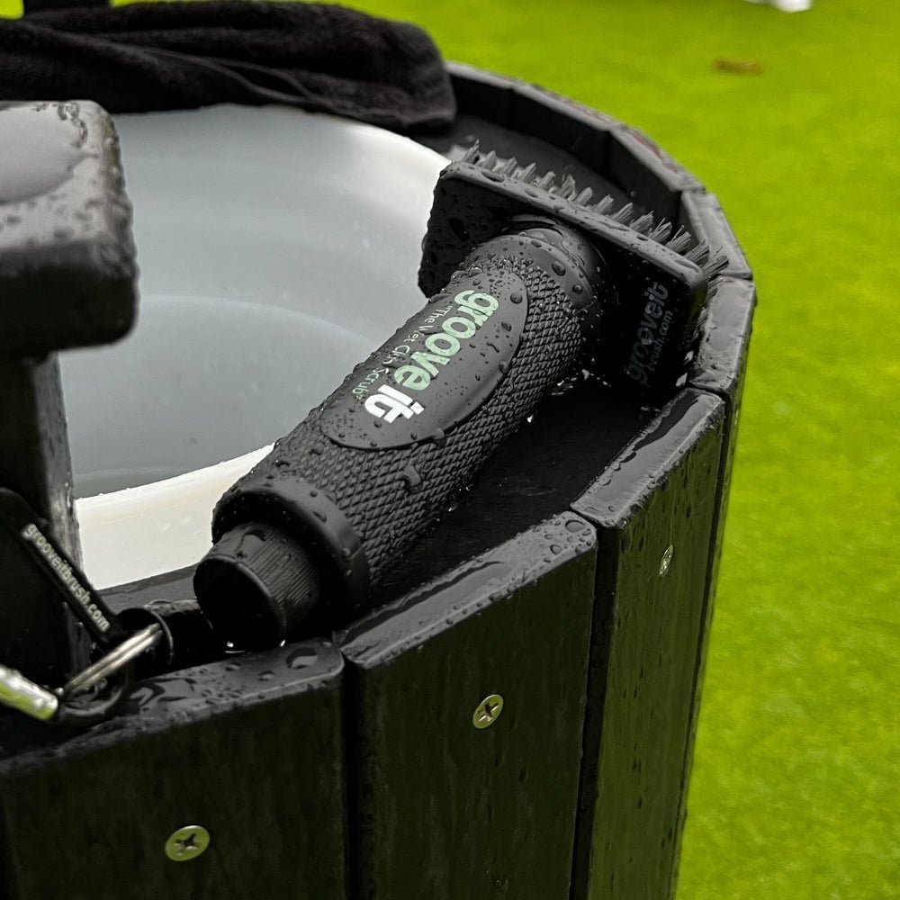 Grooveit Brush – "The Wet Club Scrub" - Black Girl Golf