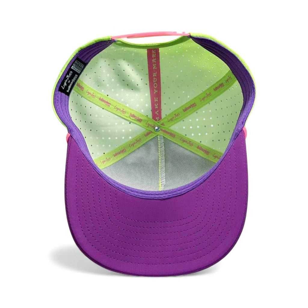 I'd Hit That Piñata Golf Hat | Snapback Cap | Built-in Magnetic Ball Marker Holder + Marker Included | Adjustable | Llama Multicolor - Black Girl Golf