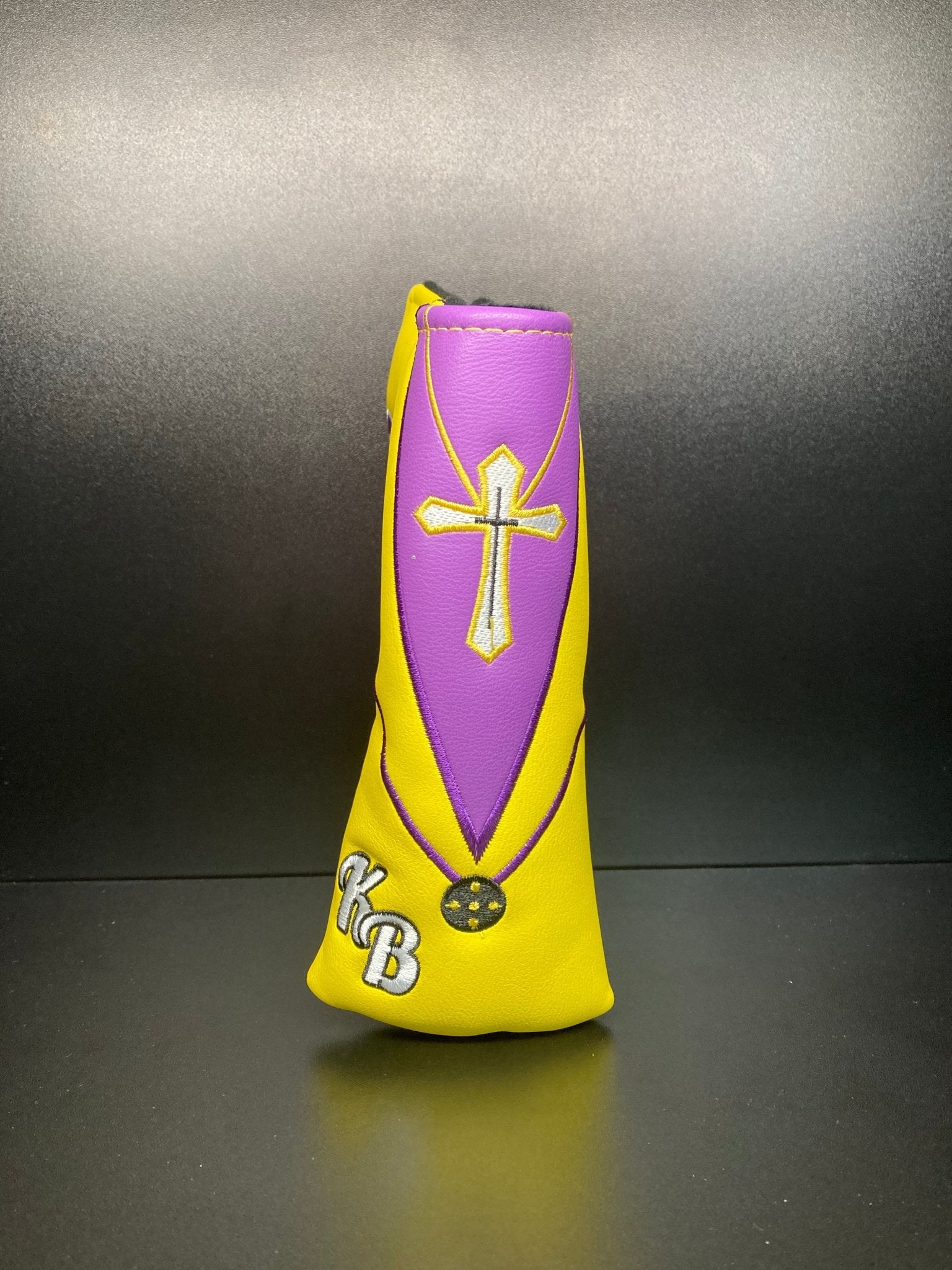 Kobe GOAT Headcover - Black Girl Golf