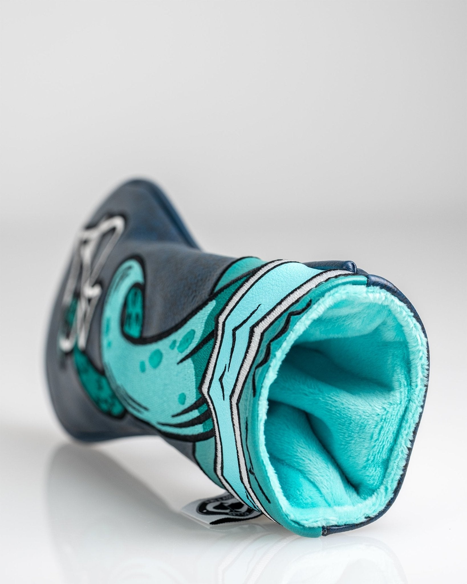 Kraken - Hybrid Cover - Black Girl Golf