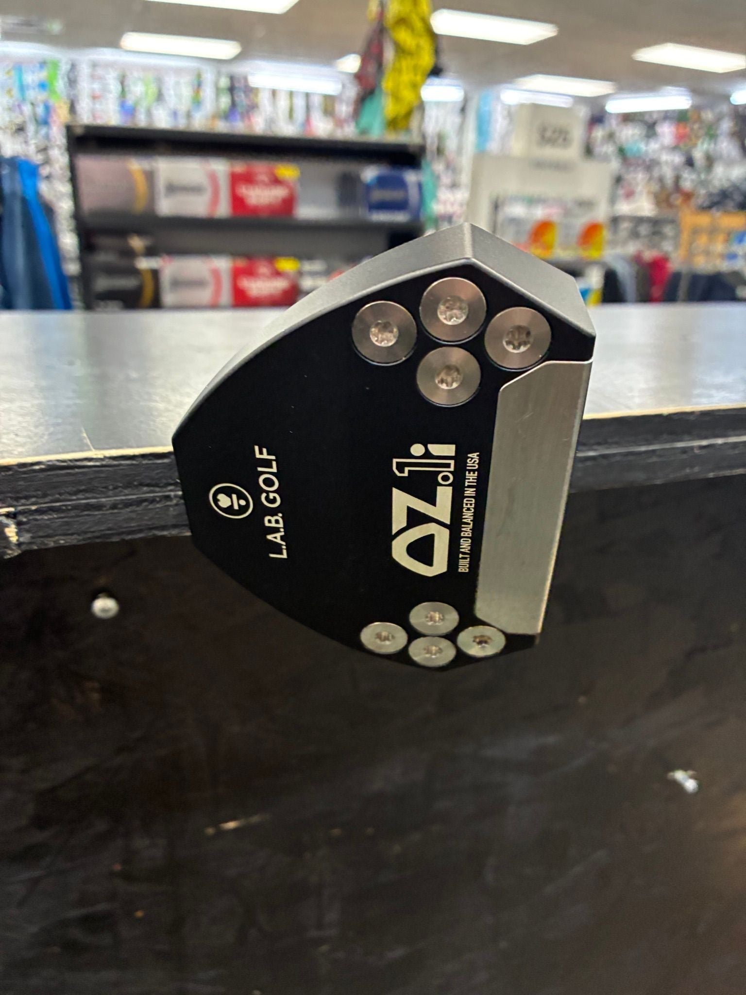 L.A.B. Golf OZ.1i Putter Right Hand 35 (Used) - Black Girl Golf