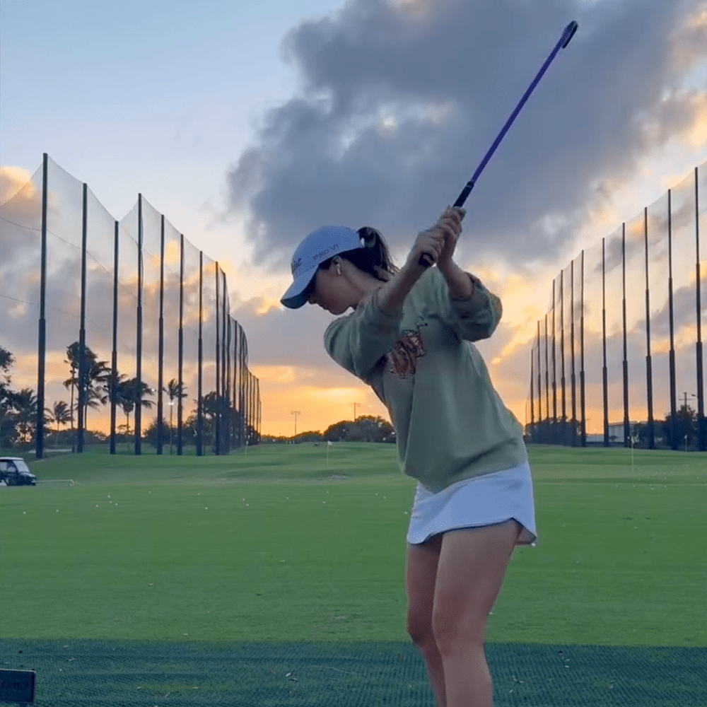 Lag Shot Lady™ 7 Iron - Black Girl Golf