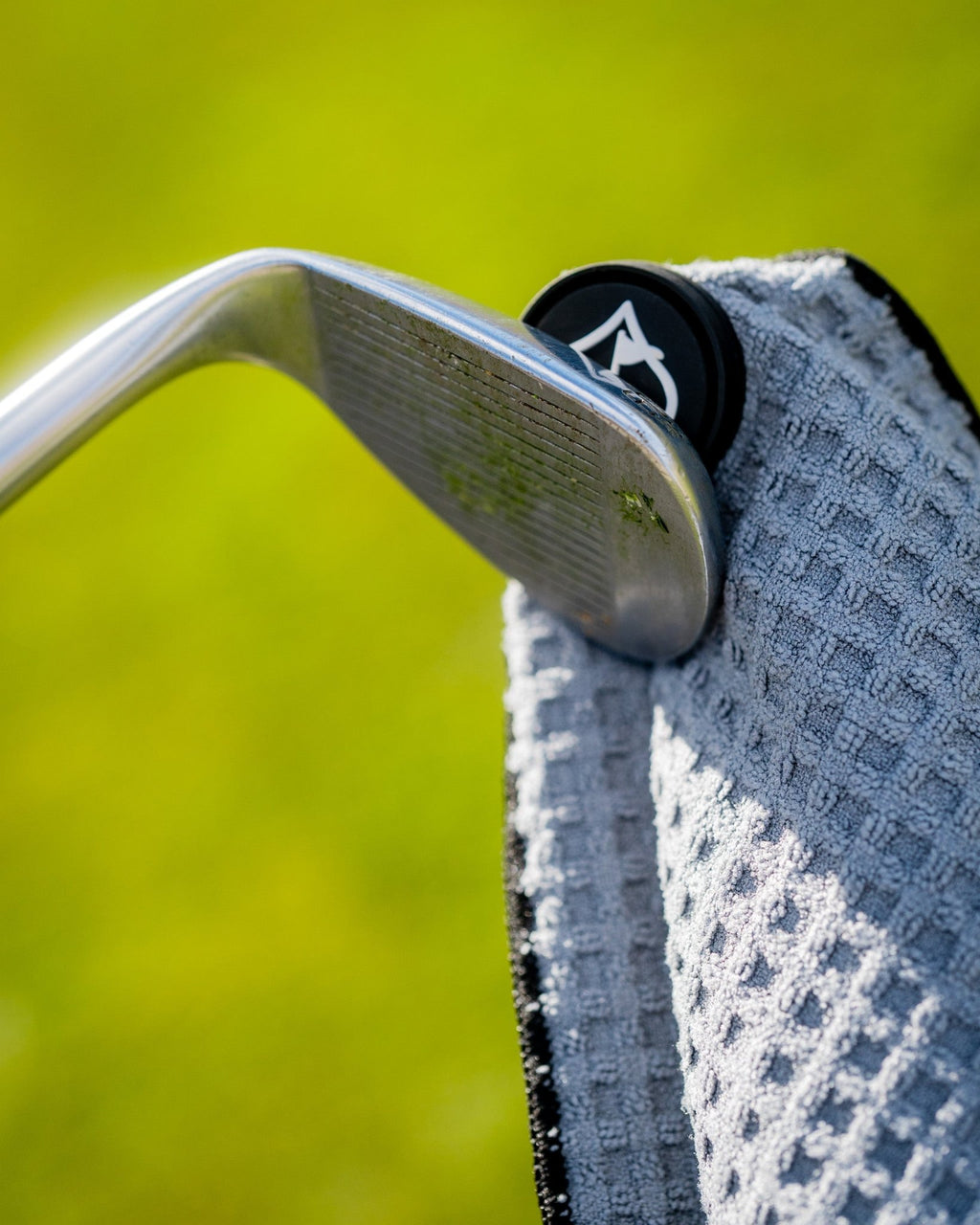 Magnetic Towel - Gray - Black Girl Golf
