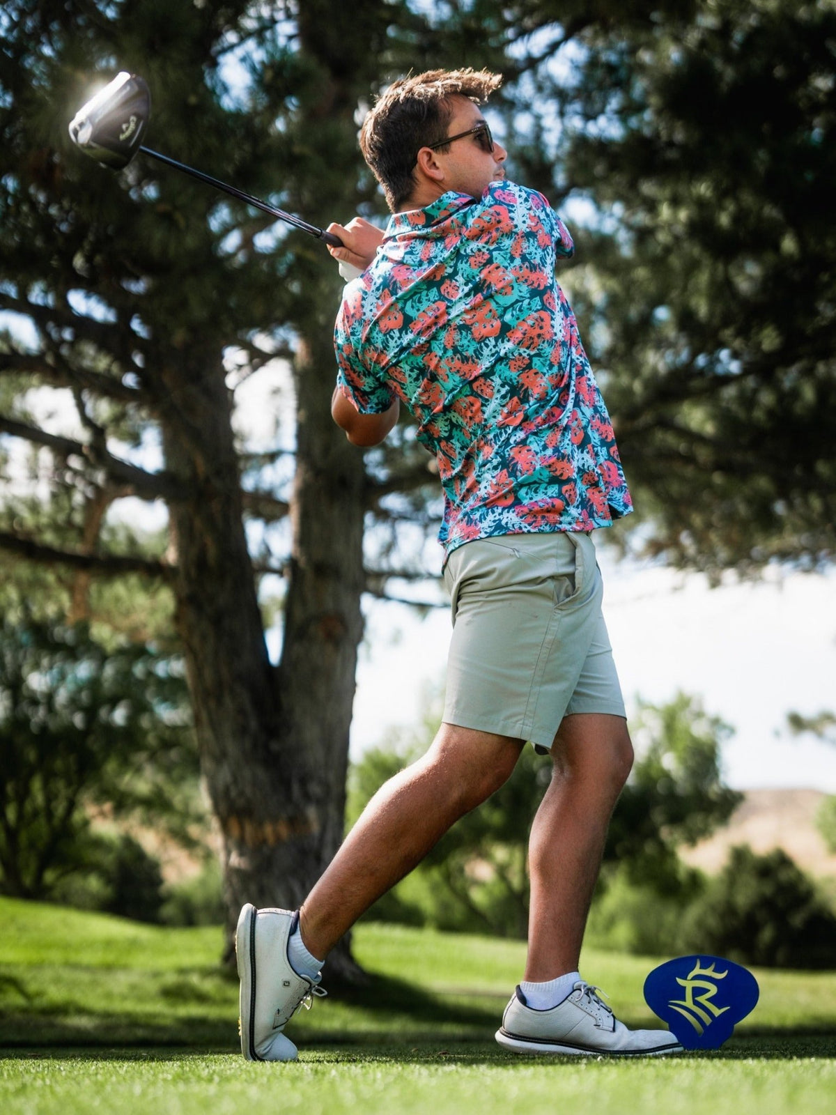 Painted Monstera Teal - Black Girl Golf
