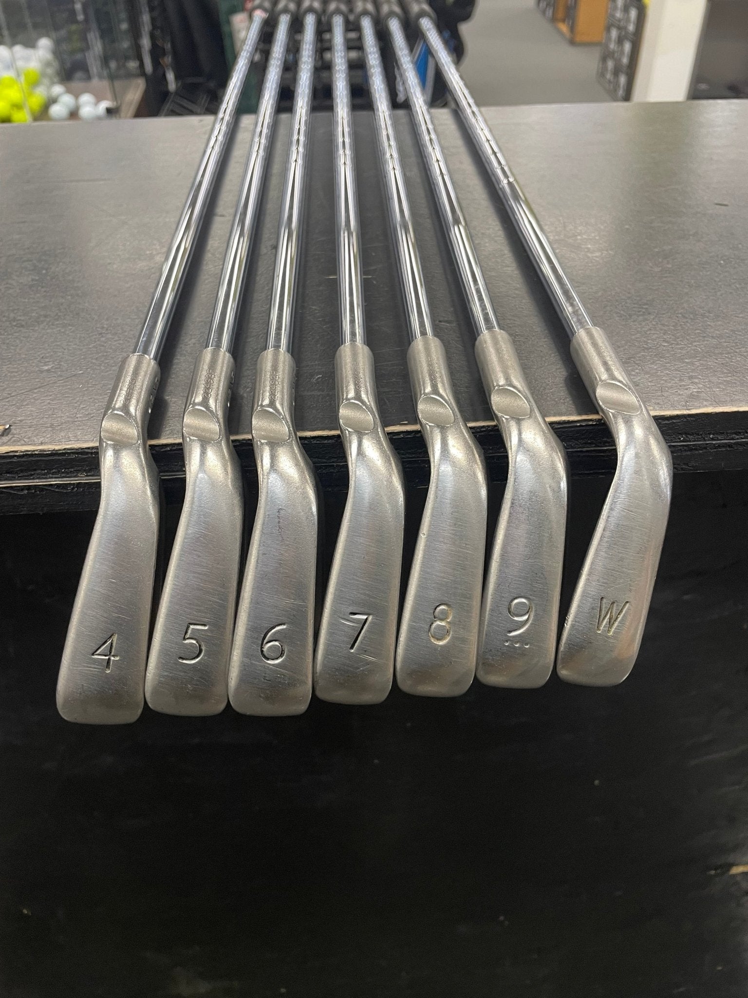 Ping i5 Iron Set (Used) - Black Girl Golf
