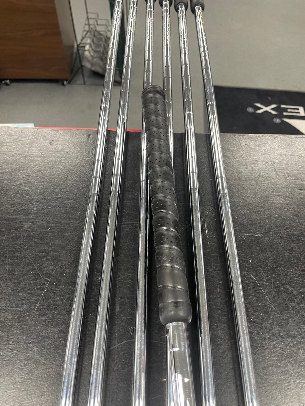 Ping i5 Iron Set (Used) - Black Girl Golf