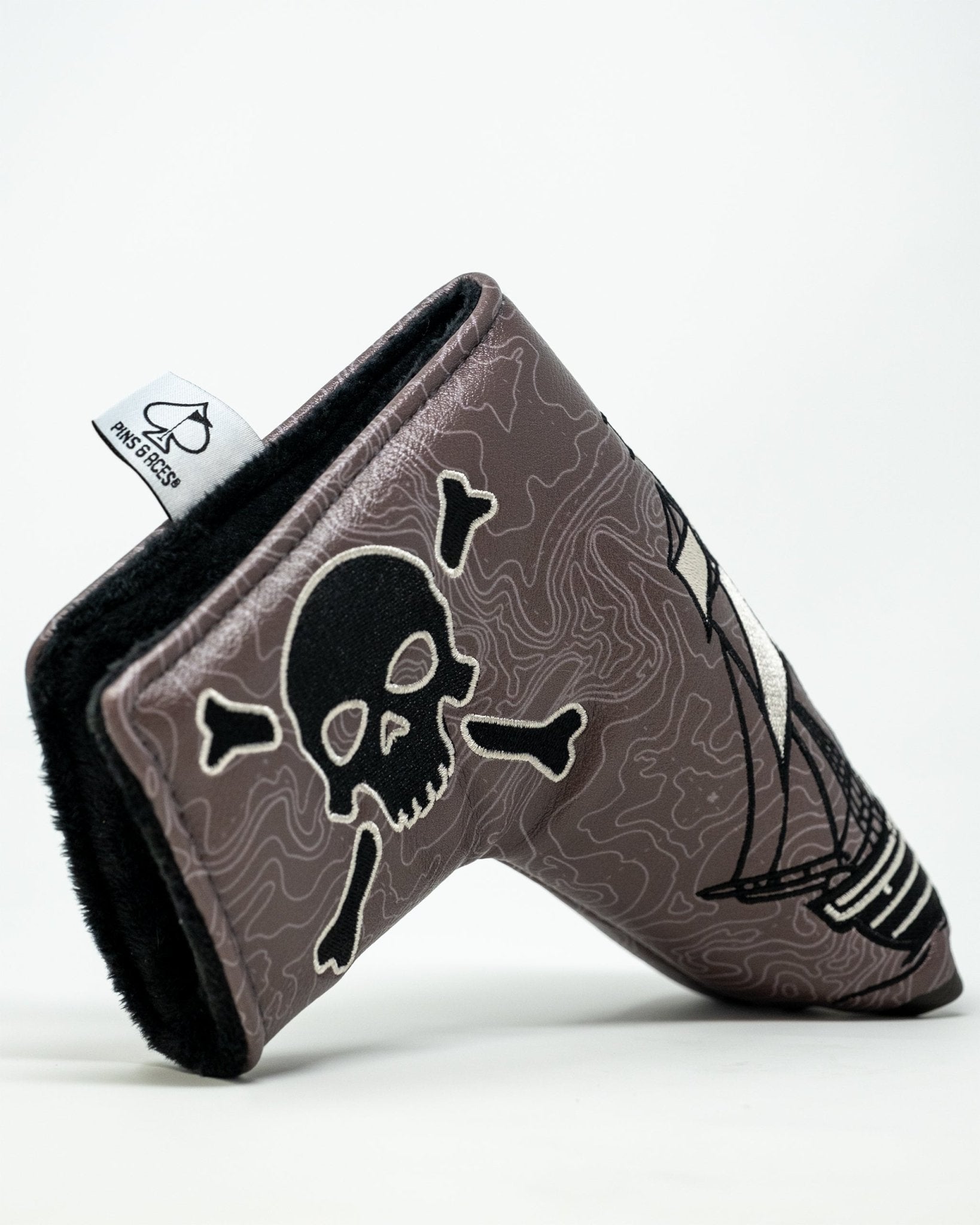 Pirate - Blade Putter Cover - Black Girl Golf