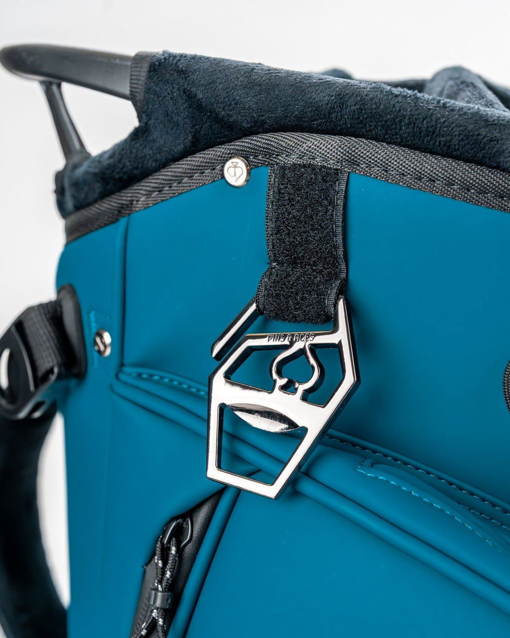 Player Preferred™ Golf Bag - Sea Strike - Black Girl Golf