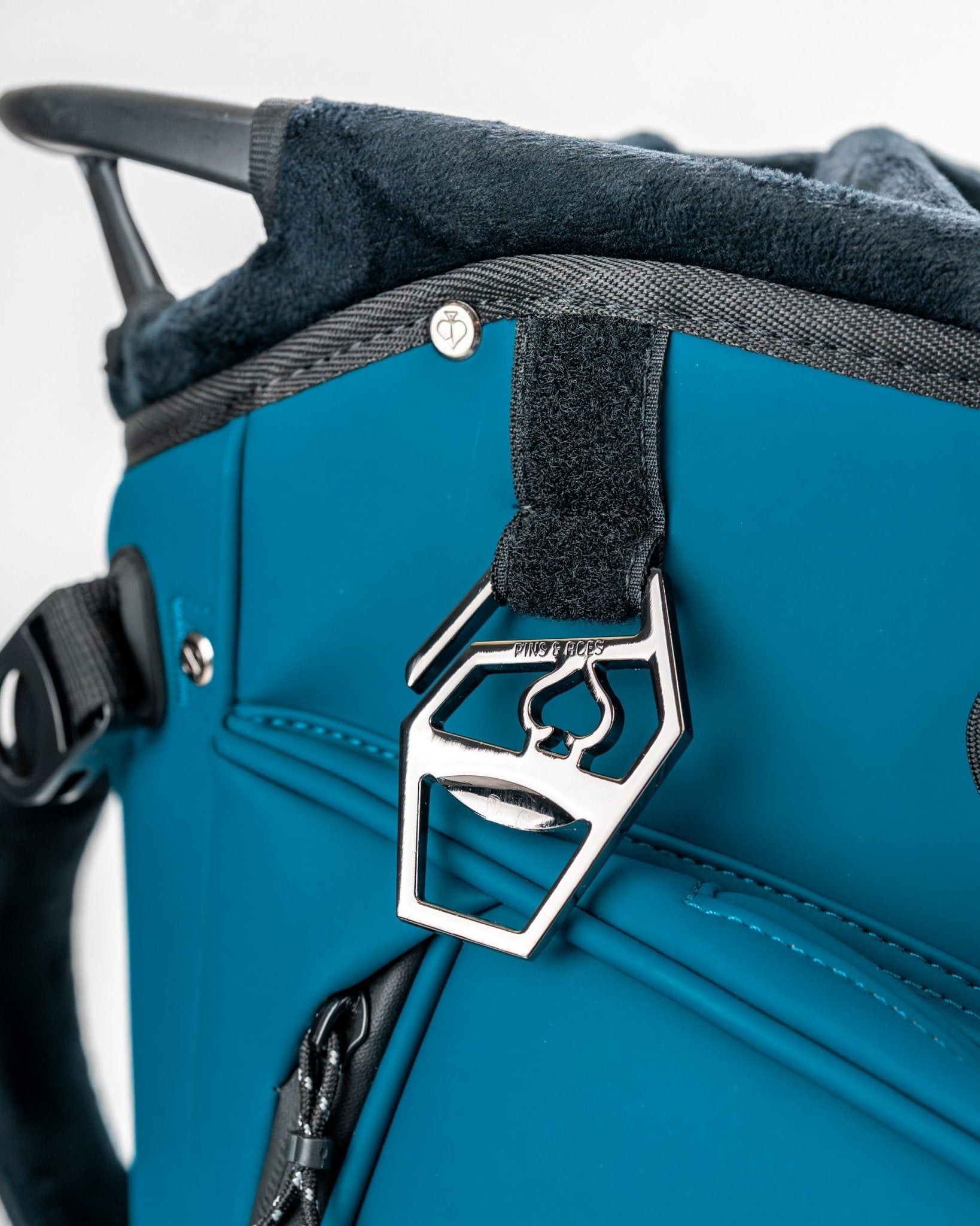 Player Preferred™ Golf Bag - Sea Strike - Black Girl Golf