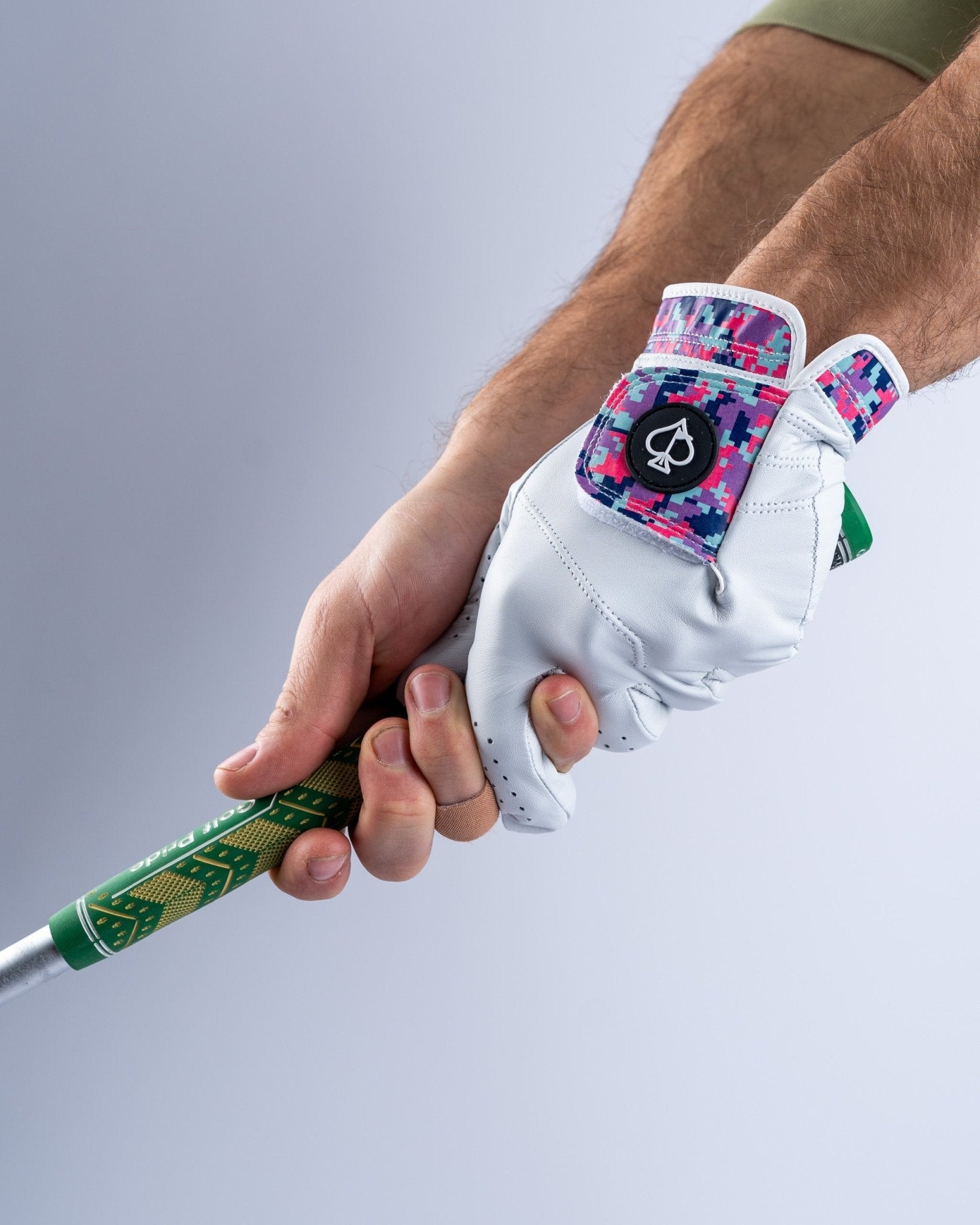 Premium Tour Glove - Vivid Camo - Black Girl Golf