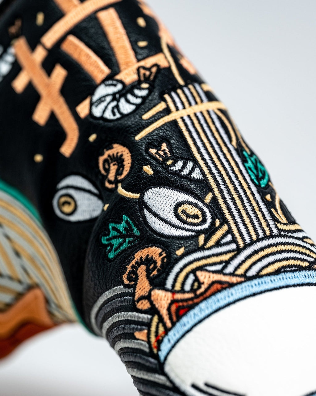 Ramen - Blade Putter Cover - Black Girl Golf
