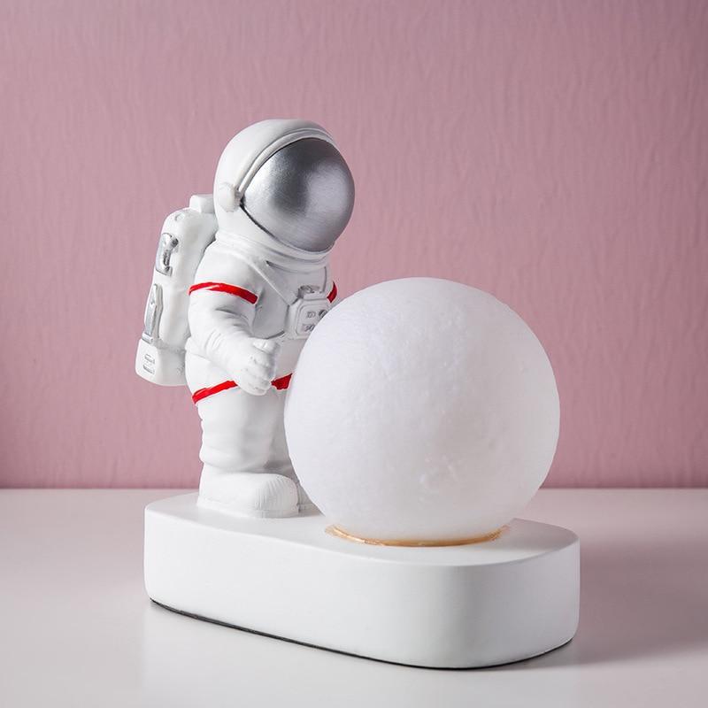 STEVVEX Astronaut Spaceman Moon Night Light Bedroom Bedside Desktop Creative Decoration Table Lamp Gift Light For Children Baby Kids - Black Girl Golf