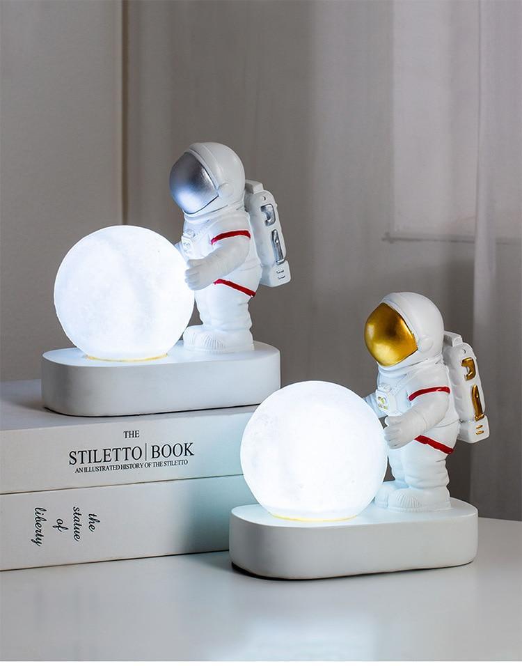 STEVVEX Astronaut Spaceman Moon Night Light Bedroom Bedside Desktop Creative Decoration Table Lamp Gift Light For Children Baby Kids - Black Girl Golf
