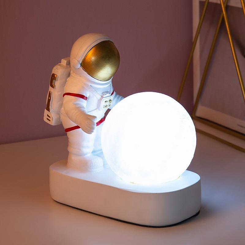 STEVVEX Astronaut Spaceman Moon Night Light Bedroom Bedside Desktop Creative Decoration Table Lamp Gift Light For Children Baby Kids - Black Girl Golf