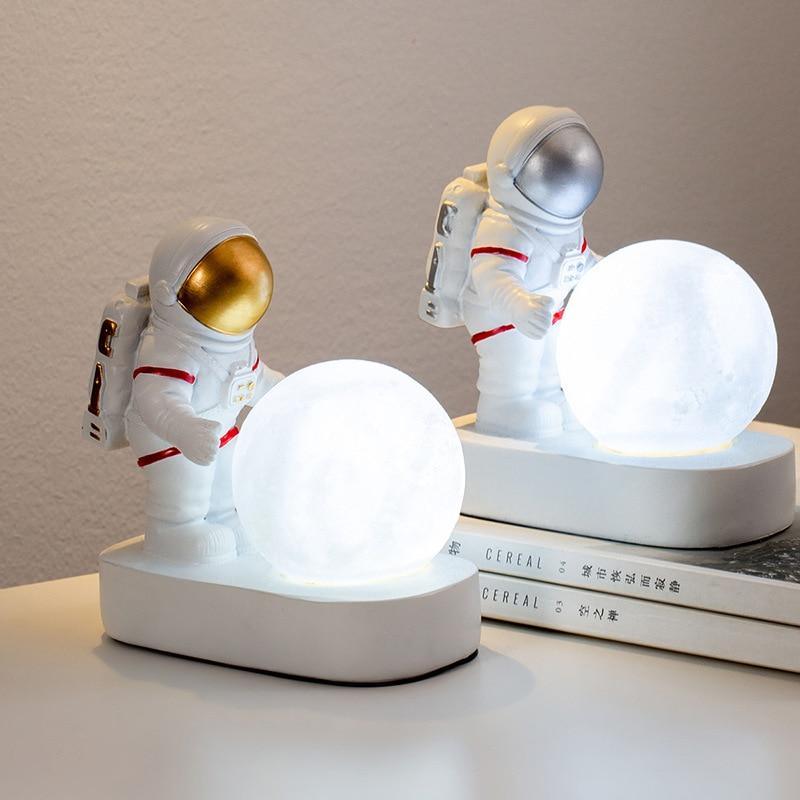 STEVVEX Astronaut Spaceman Moon Night Light Bedroom Bedside Desktop Creative Decoration Table Lamp Gift Light For Children Baby Kids - Black Girl Golf
