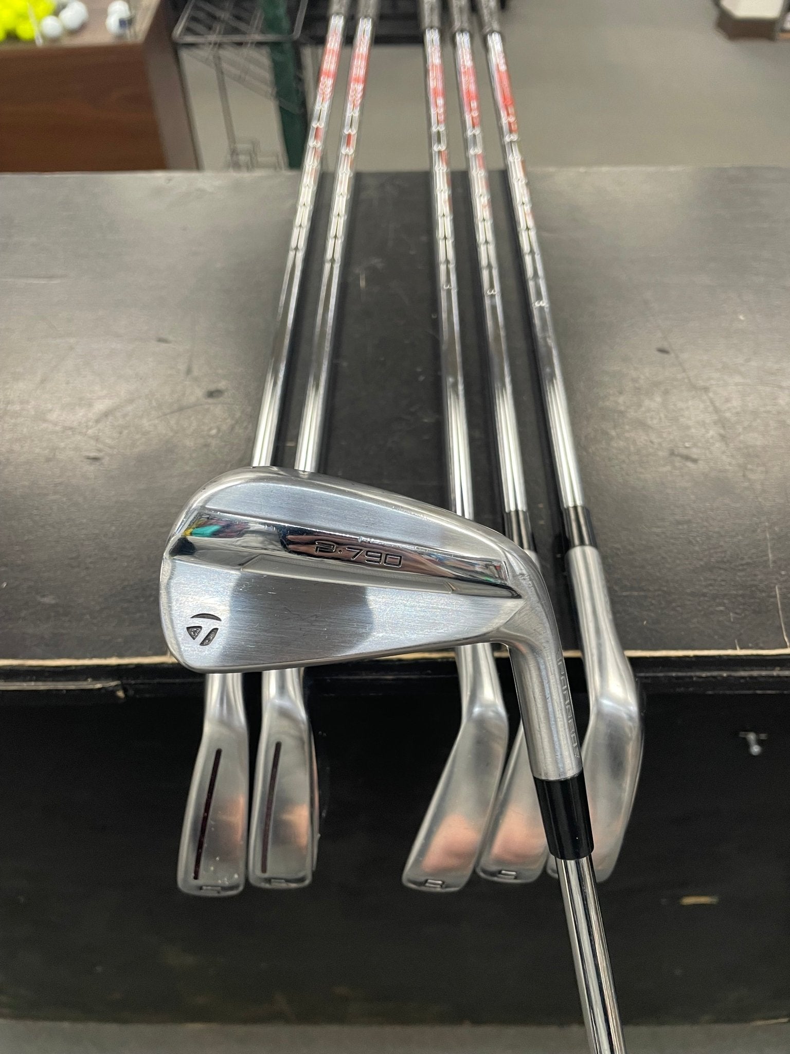TaylorMade 2025 P790 Iron Set (Used) - Black Girl Golf