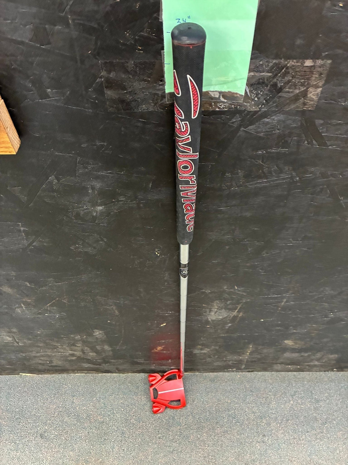 TaylorMade Spider Red Small Slant Right Hand Putter 34" (Used) - Black Girl Golf