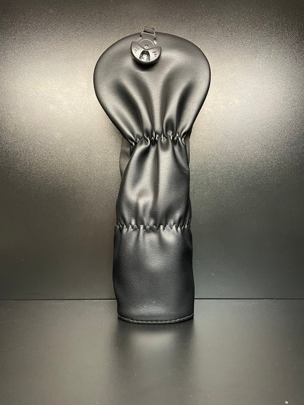 The King Skull Headcover - Black Girl Golf