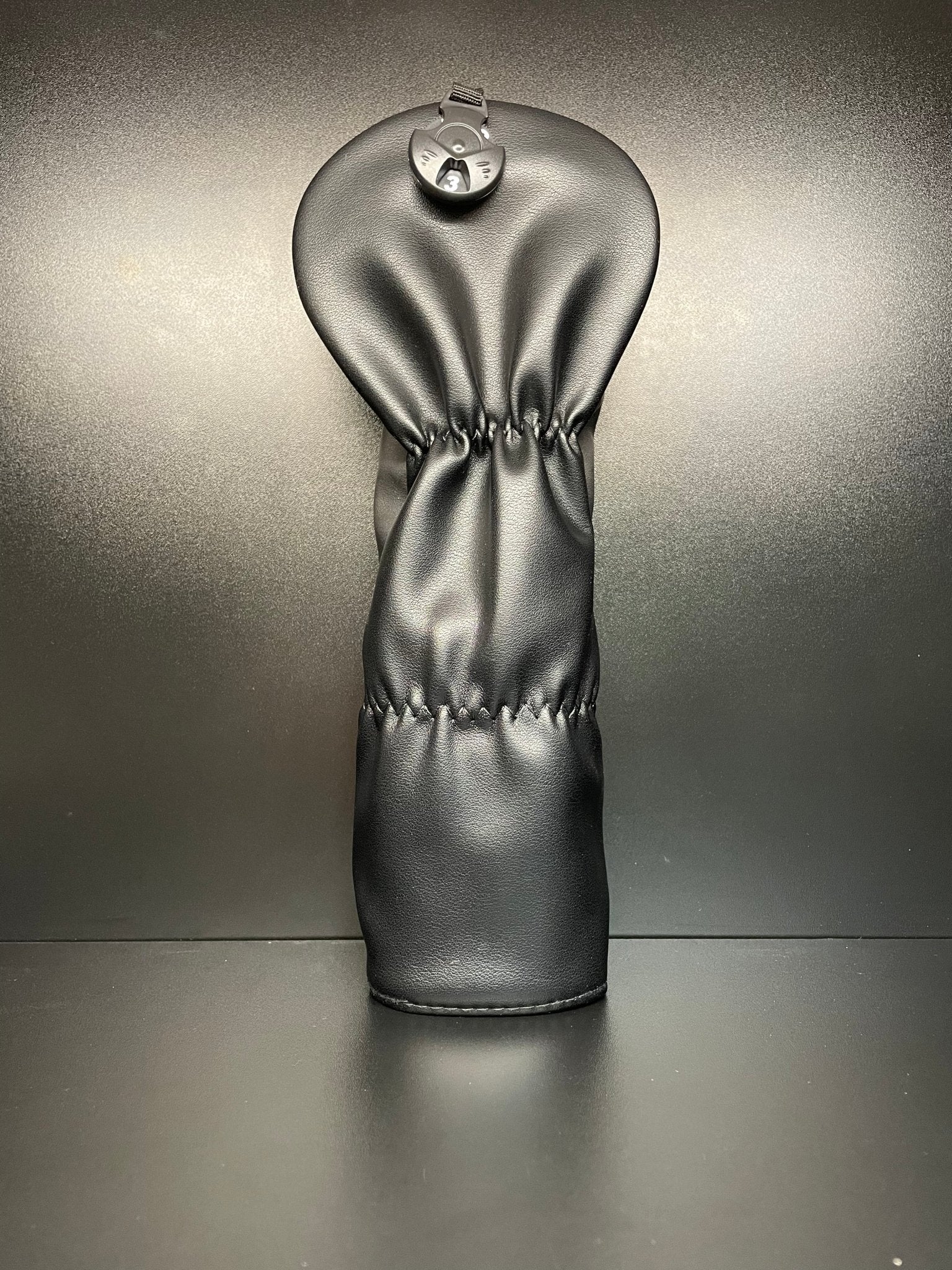 The King Skull Headcover - Black Girl Golf