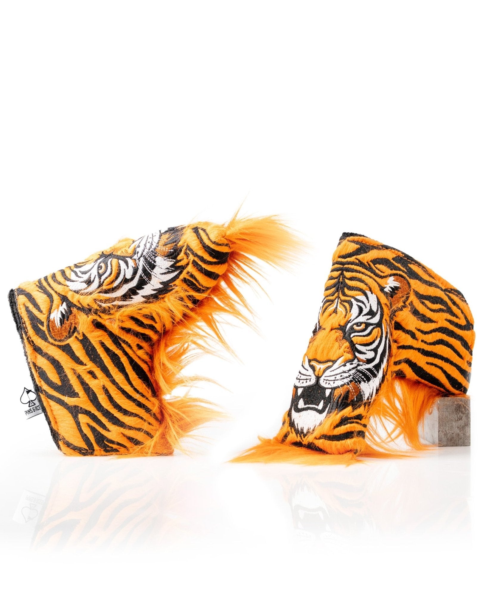 Tiger - Blade Putter Cover - Black Girl Golf