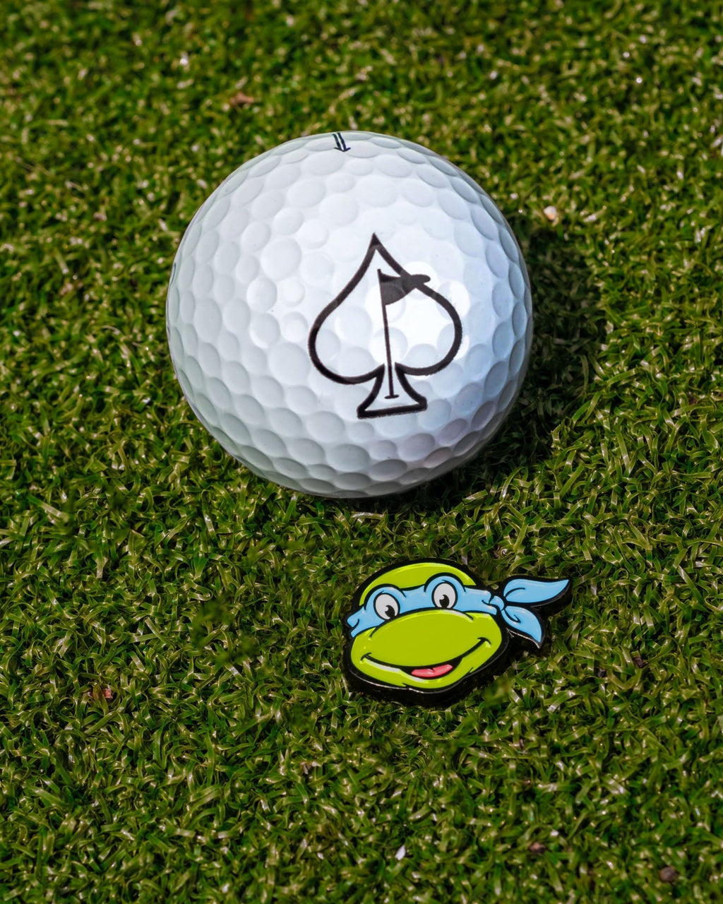 TMNT - Leonardo Ball Marker - Black Girl Golf