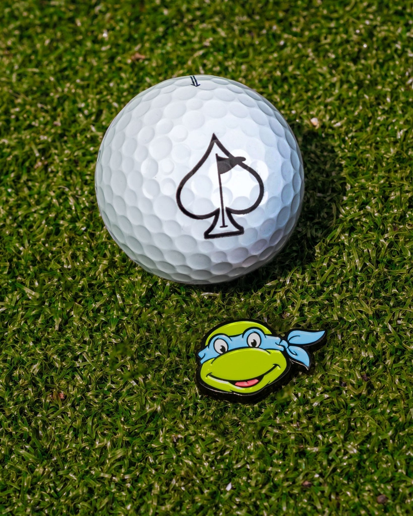 TMNT - Leonardo Ball Marker - Black Girl Golf