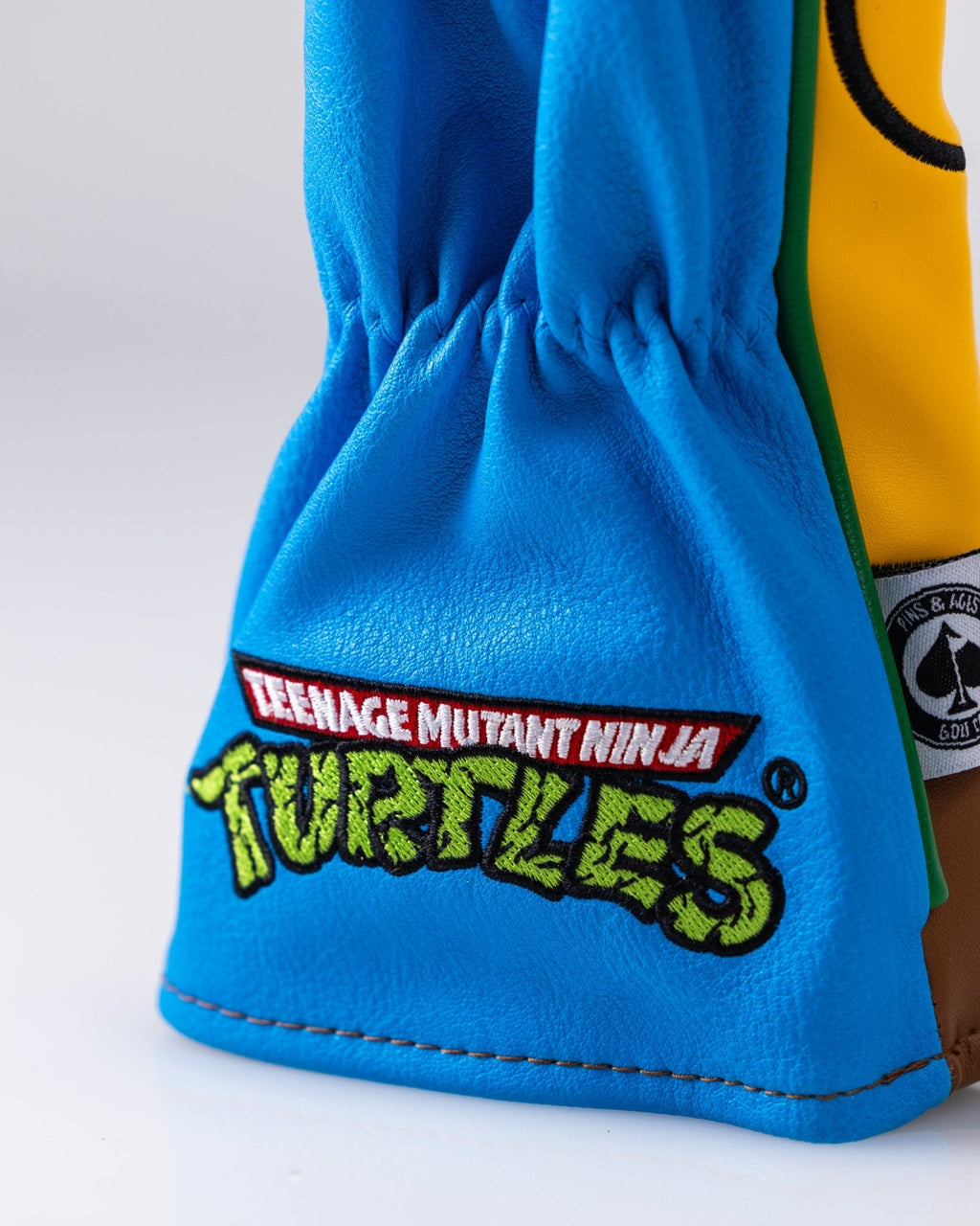 TMNT - Leonardo Hybrid Cover - Black Girl Golf