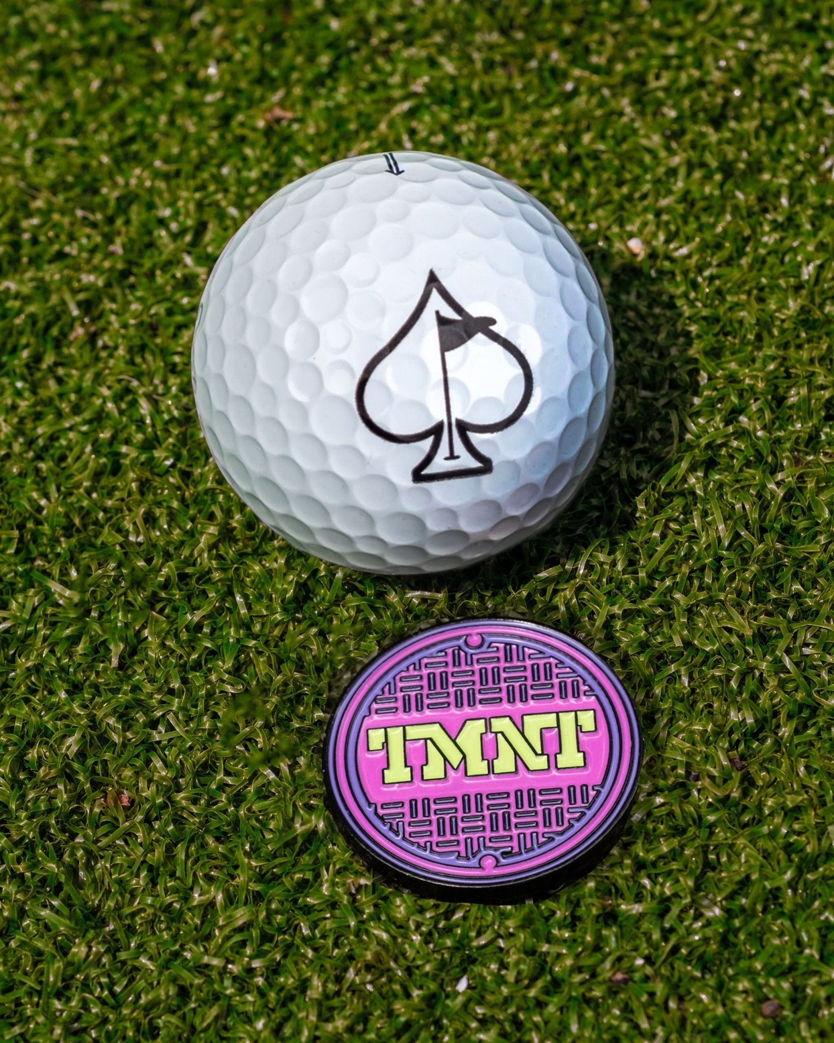 TMNT - Sewer Cover Ball Marker - Black Girl Golf