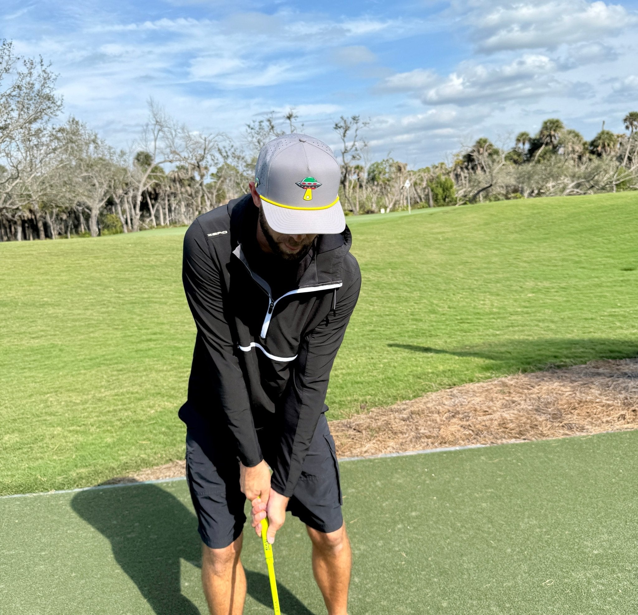 UFO Golf Hat | Snapback Cap | Built-in Magnetic Ball Marker Holder + Marker Included | Adjustable | Alien Gray - Black Girl Golf
