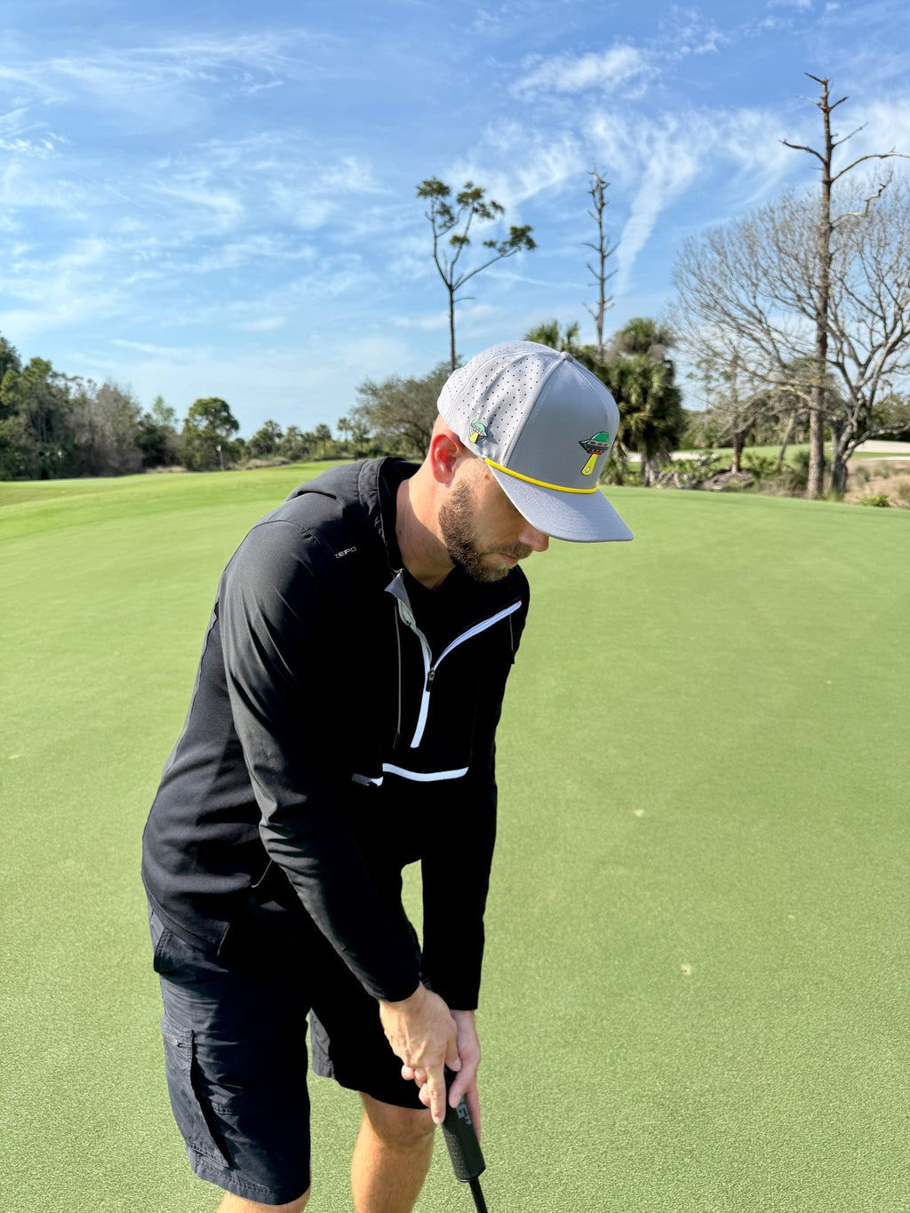 UFO Golf Hat | Snapback Cap | Built-in Magnetic Ball Marker Holder + Marker Included | Adjustable | Alien Gray - Black Girl Golf